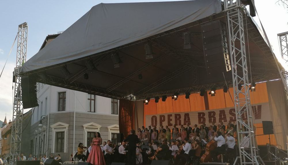 operaaureliafloriancorsiorchestra.jpg