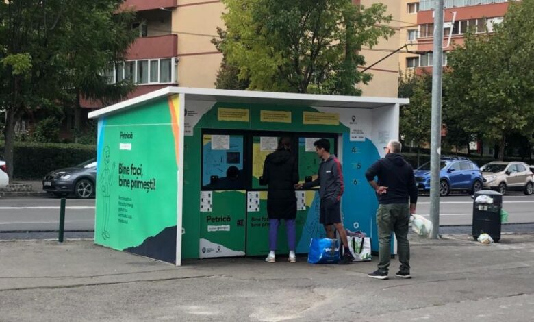 Cei trei „PETrică” vor da din nou tichete pentru bilete RATBV 1 Cei trei „PETrică” bilete RATBV | MyTex.ro