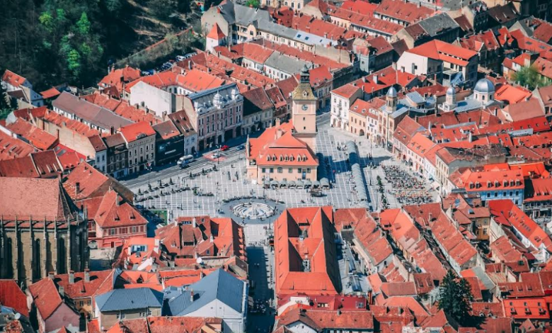 BRAȘOV. STOP desființării fântânii arteziene din Piața Sfatului! - Petiție PSD... 5 | MyTex.ro