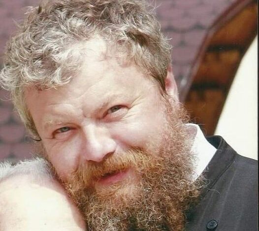preot, Iulian Gherman, părintele Iulian, preot Iulian Gherman, Biserica Tractorul, Biserica Sf. Dimitrie, Brașov, duhovnic, duhovnic Brașov, preot îndrăgit, preot iubit, deces, s-a stins părintele Iulian, Biserica Sf. Apostoli Petru și Pavel,