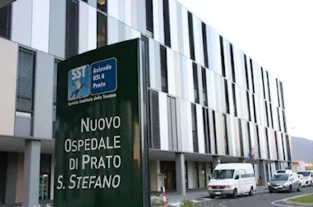 O asistentă româncă fura carduri de la pacienți muribunzi 5 | MyTex.ro