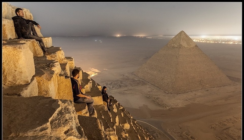 pyramid1.jpg