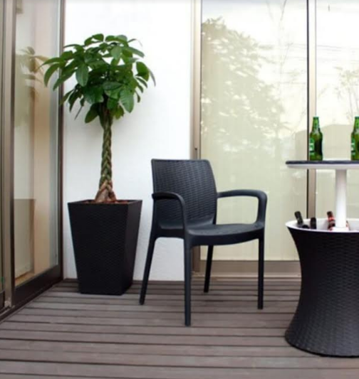 Ghivecele de ratan, un prim pas către propria ta oază de liniște, în curte sau grădină! 9 ratan.png