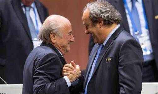 Blatter și Platini riscă cinci ani de închisoare sau amendă 5 | MyTex.ro
