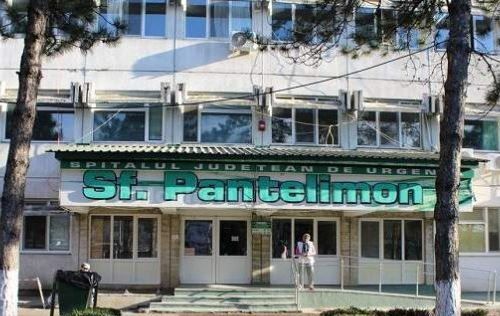 Asistentă medicală anchetată pentru comportament inadecvat 5 | MyTex.ro