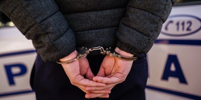 BRAȘOV. Săceleni suspectați de tâlhării înregistrate pe str. Zorilor și bdul Victoriei 5 | MyTex.ro