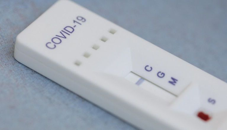BRAȘOV. Peste 100 de noi cazuri în județ! Incidențele Covid, în ușoară scădere! LA ZI în România... 5 | MyTex.ro