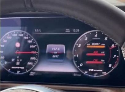 Șofer prins gonind pe autostradă cu 230 km/h 5 | MyTex.ro