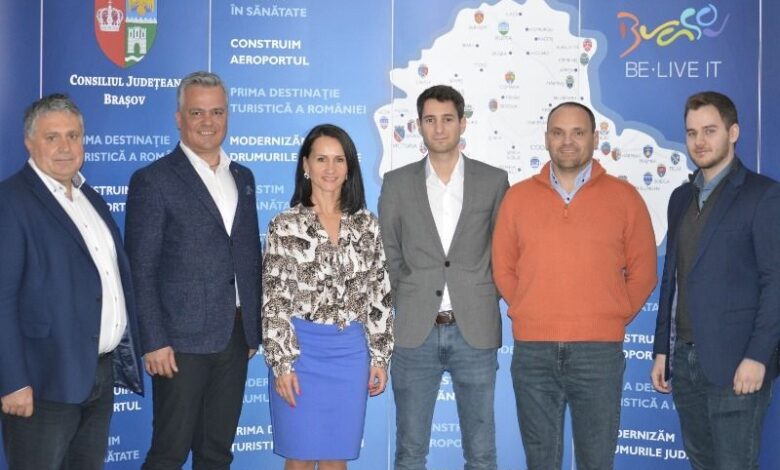 BRAȘOV. Oficiali din conducerea Wizz Air, la Aeroportul Internaţional 5 | MyTex.ro