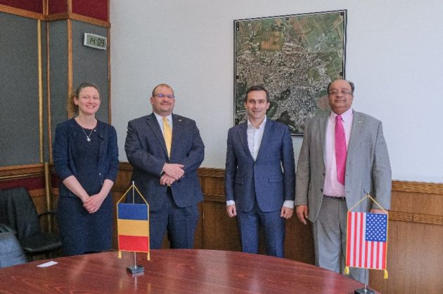 BRAȘOV. Șeful misiunii diplomatice a SUA: „O vizită uimitoare, într-un oraș uimitor” 19 | MyTex.ro