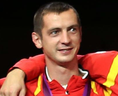 Update. Problemele cu divorțul ale jandarmului împușcat 1 Florin Zalomir s-a împușcat în cap