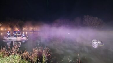 Scufundat în lac | MyTex.ro
