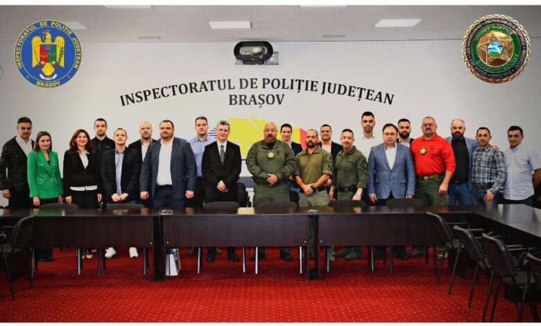 Polițiști din SUA, în vizită la IPJ Brașov și la... Castelul Bran 1 vizită la IPJ Brașov | MyTex.ro