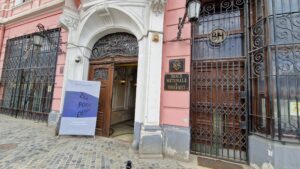 BNR, BNR Brașov Palatul Czell, ziua porților deschise, lingou de aur, monede, bancnote, expoziție numismatică