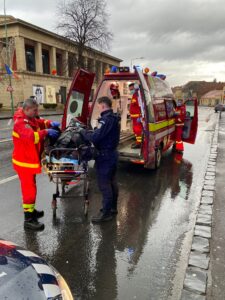Bărbat salvat cu ajutorul jandarmilor | MyTex.ro