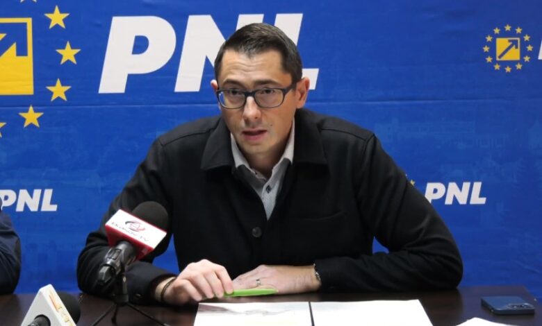„Primarul Brașovului vrea construcții faraonice” 1 Sebastian Rusu, viceprimar, PNL Brașov, viceprimar PNL, liberal, brașovean