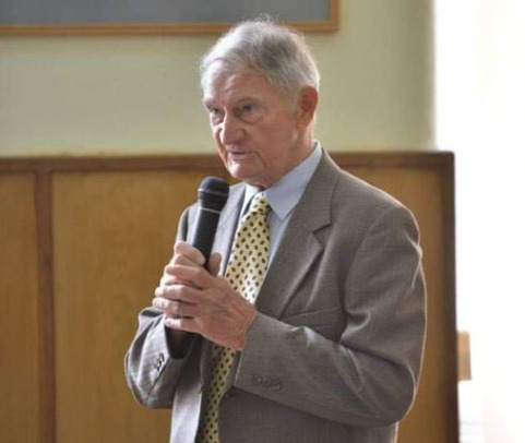 Profesorul brașovean Nicolae Purcăroiu a murit 1 Profesorul brașovean Nicolae Purcăroiu a murit | MyTex.ro