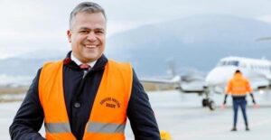 Adrian Veștea, Aeroportul Brașov, Aeroport Brașov, Adrian Veștea Aeroport