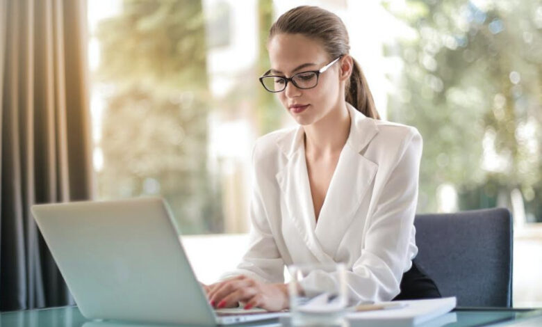 <strong>Ești încă sceptic cu privire la tehnologizarea serviciilor de contabilitate? Iată motivele pentru care să alegi sistemul online!</strong> 5 | MyTex.ro