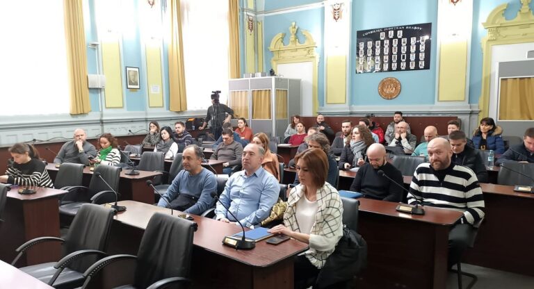 ANAF, Brașov, HoReCa, impozit bacșiș, neclarități, nemulțumiri, DGRFP, fisc, fisc Braşov, HoReCa, HoReCa Braşov, impozitare bacșiș, legea bacșișului, notă de plată, Prefectura Brașov, restaurante, prefect, Mihai Cătălin Văsii, modificare legislație, Lucian Pătrașcu, Mihai Hârlab, Daniela Fleșaru,