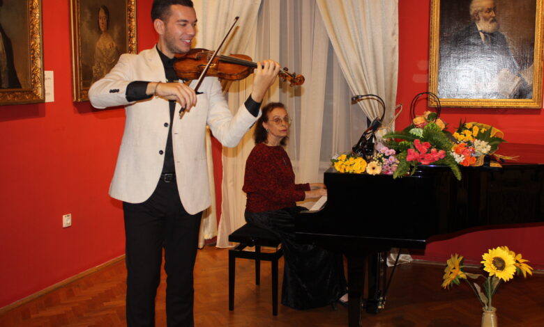 Beethoven și poezie la Casa Mureșenilor | MyTex.ro