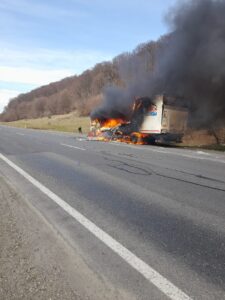Incendiu la un autocamion | MyTex.ro