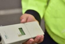 Doi șoferi băuți, depistați de polițiști în Brașov și Hărman. Unul nu avea permis, iar mașina era neînmatriculată 5 Șofer | MyTex.ro