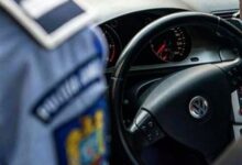 Bărbat din județul Brașov, prins în timp ce șofa fără permis un autoturism semnalat ca fiind furat din Italia 5 Polițiștii | MyTex.ro