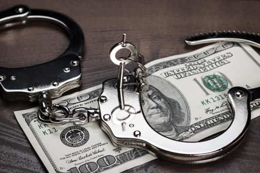 Român arestat în SUA pentru o fraudă de 5 milioane de dolari