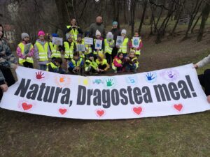 Micii ecologiști de la Școala Iacob Mureșianu | MyTex.ro
