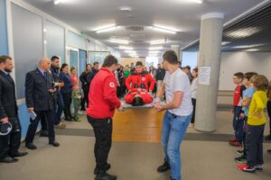 cu viața mea apăr viața | MyTex.ro