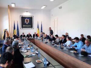 Conexiunea rutieră cu Aeroportul și trenul metropolitan | MyTex.ro
