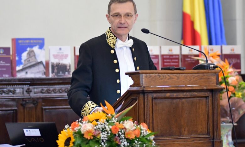 Președintele Academiei Române ne vorbește, la Brașov, despre... noi 3 Președintele Academiei Române ne vorbește | MyTex.ro