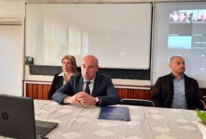 Ora de dirigenție cu prefectul | MyTex.ro
