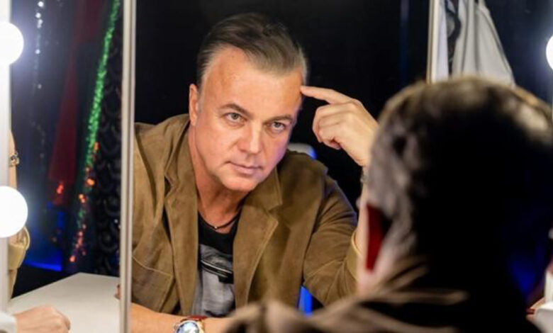 Adrian Enache, nevoit să urce pe scenă la scurt timp după ce a aflat de decesul tatălui său 3 adrian | MyTex.ro