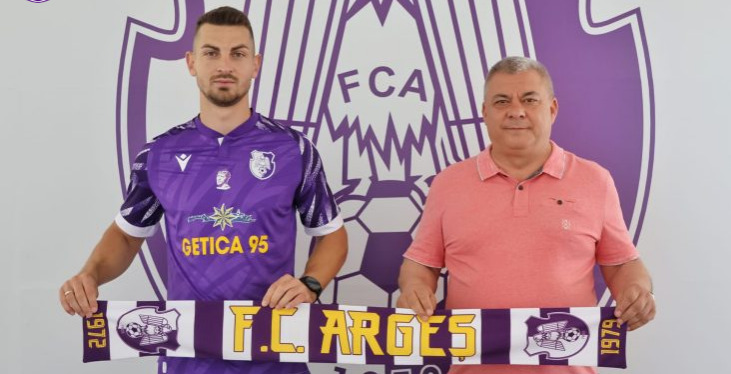 Milcho Angelov a dat FC Brașov pe FC Argeș / Și un jucător dorit de Dan Alexa a ajuns în Trivale 3 Milcho Angelov | MyTex.ro