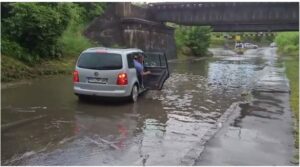 Străzi inundate la Brașov | MyTex.ro
