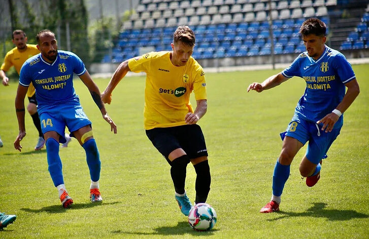 Liga 2. Dacă TAS îi dă „verde”, FC Brașov va juca pe teren propriu în prima etapă / Programul complet 3 Liga 2 | MyTex.ro