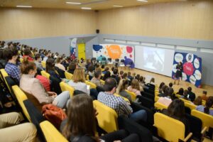 O mie de burse pentru Generaţia Tech | MyTex.ro