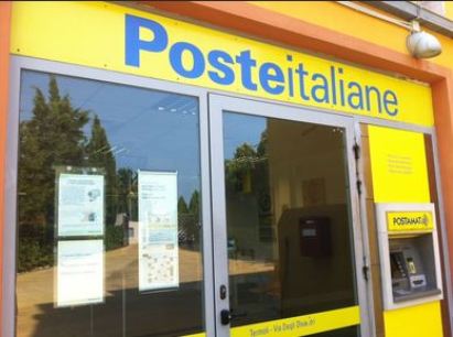 O româncă a vrut să jefuiască un oficiu poștal din Italia 3 O româncă a vrut să jefuiască un oficiu poștal din Italia | MyTex.ro