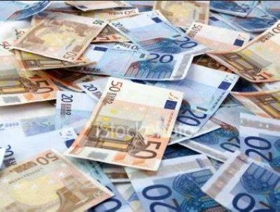 Bărbat înșelat cu 60.000 de euro de o prietenă 3 Bărbat înșelat cu 60.000 de euro de o prietenă | MyTex.ro