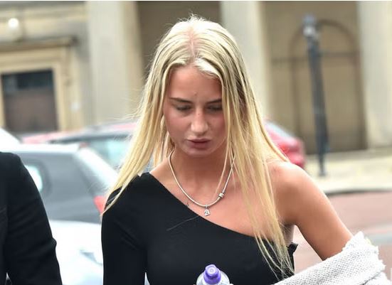O fată de 21 de ani s-a deghizat în bărbat. Motivul? | MyTex.ro