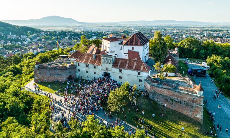 Brașovenii | MyTex.ro
