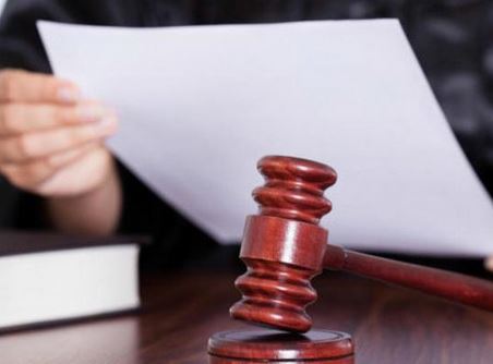 O tânără a obținut ordin de protecție împotriva mamei sale 3 O tânără a obținut ordin de protecție împotriva mamei sale | MyTex.ro