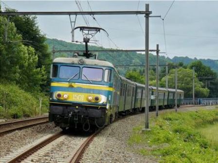 Un poliţist local a murit călcat de tren 3 Un poliţist local a murit călcat de tren | MyTex.ro