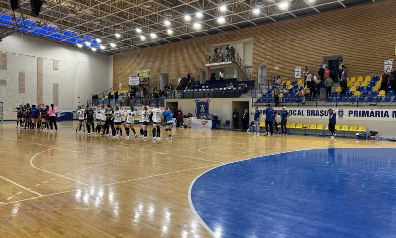 Corona Braşov, nici o şansă cu SCM Craiova. Scaunul lui Bondar nu se clatină 3 FOTO: Facebook Corona Brasov