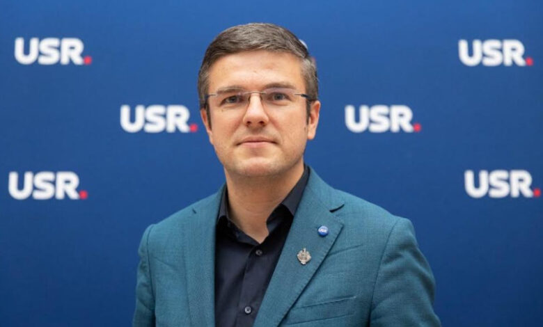Școli cu farfuria goală: în loc de masă caldă, elevii au în meniu doar promisiuni de la Guvern 3 | MyTex.ro