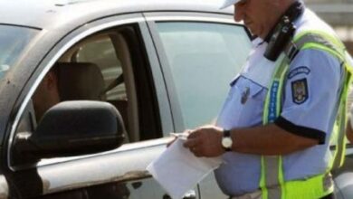 O tânără care a încercat să mituiască un polițist | MyTex.ro