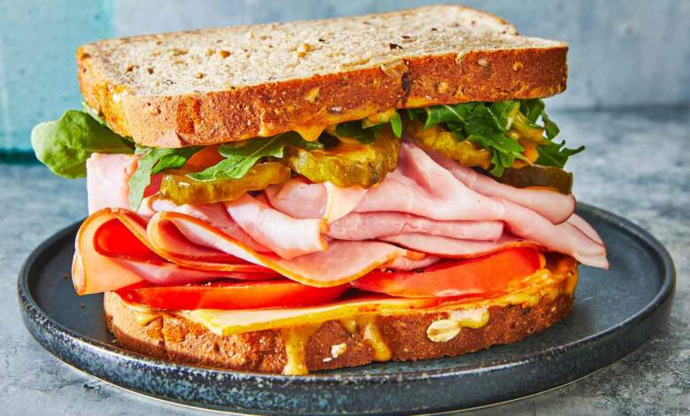 Ştiaţi că - 3 noiembrie. Ziua Sandwich-ului 3 Ştiaţi că | MyTex.ro