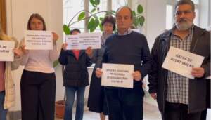 Și angajații Prefecturii Brașov au protestat | MyTex.ro